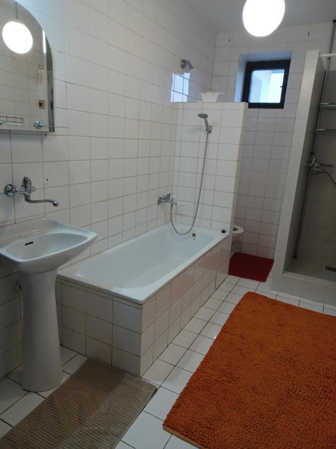 Naty Apartman Haniska エクステリア 写真