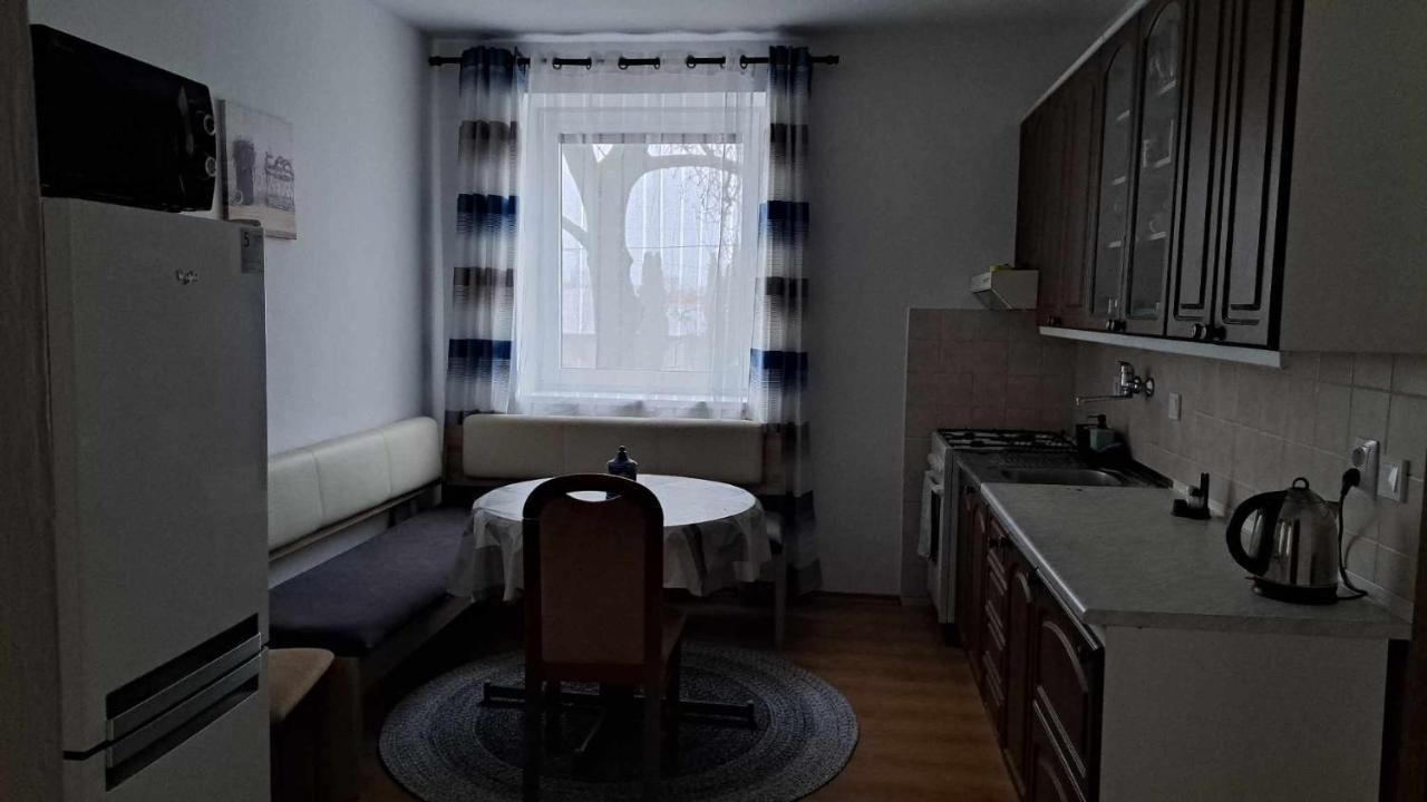 Naty Apartman Haniska エクステリア 写真